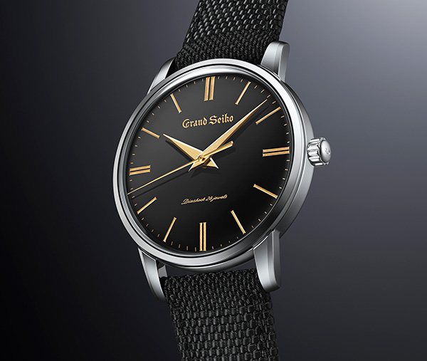 ＜グランドセイコー＞よりセイコー腕時計110周年を記念し、 特別な黒漆で初代モデルを表現した限定品が登場