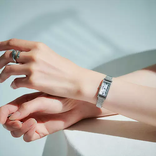 https://www.gracis-watch.com