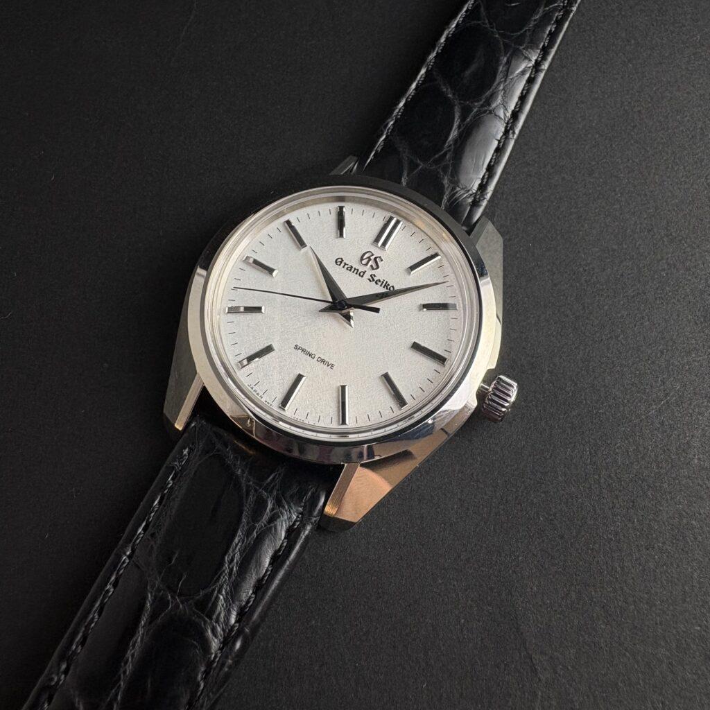 グランドセイコー SBGY011 朝ぼらけモデルの全体像