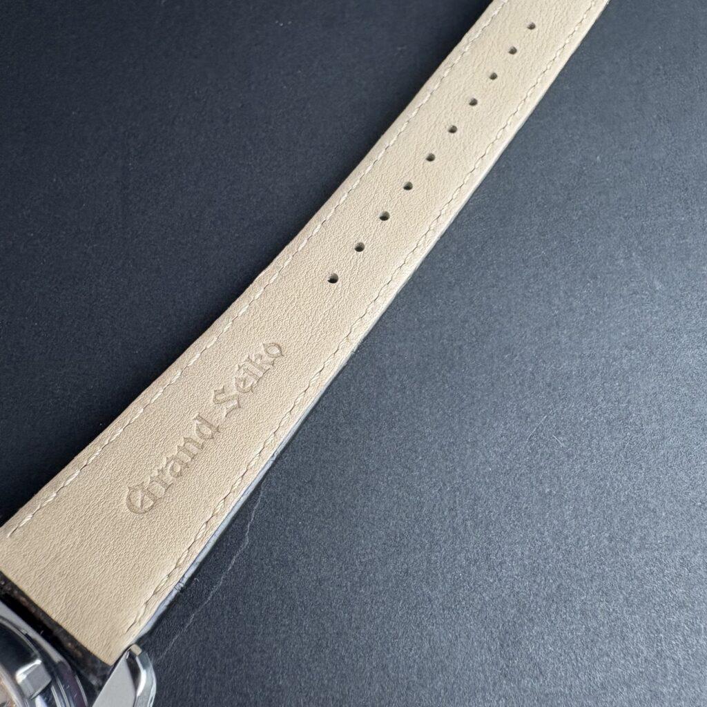 グランドセイコー SBGY011 ベージュレザーストラップの質感