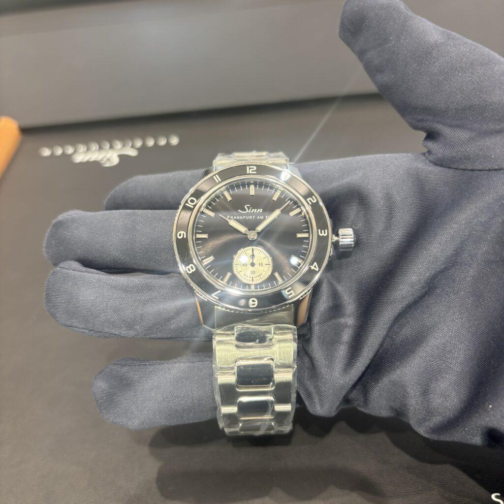 ジン104 Classic 12のポリッシュケースの輝き