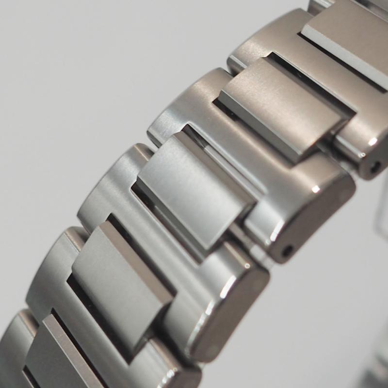 チタンモデルのベルト