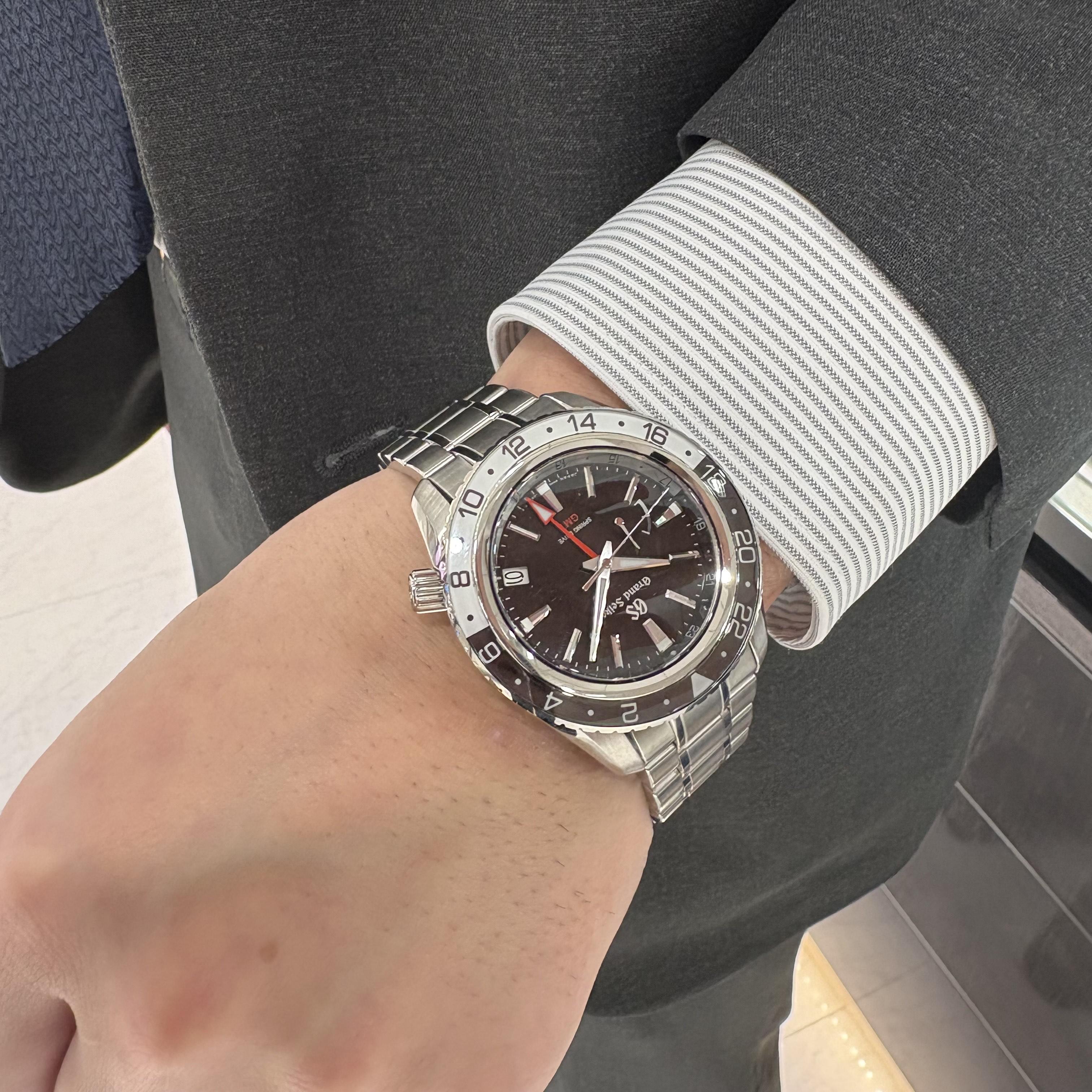 ロレックス グランドセイコーどっち？