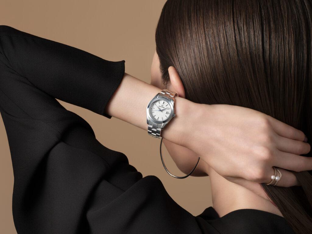 グランドセイコー STGF359 ケース側面のザラツ研磨