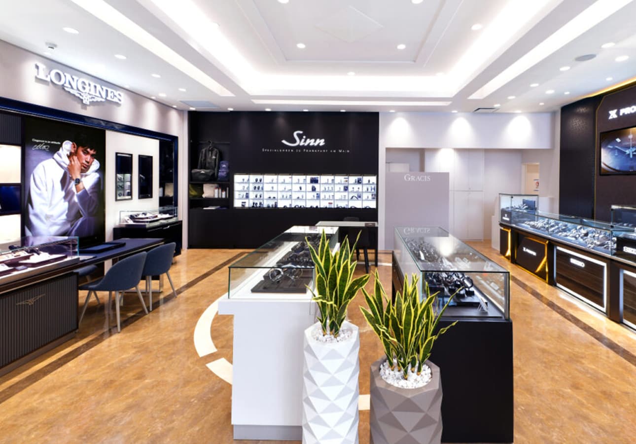GRACIS WATCH 札幌 Dutyfree