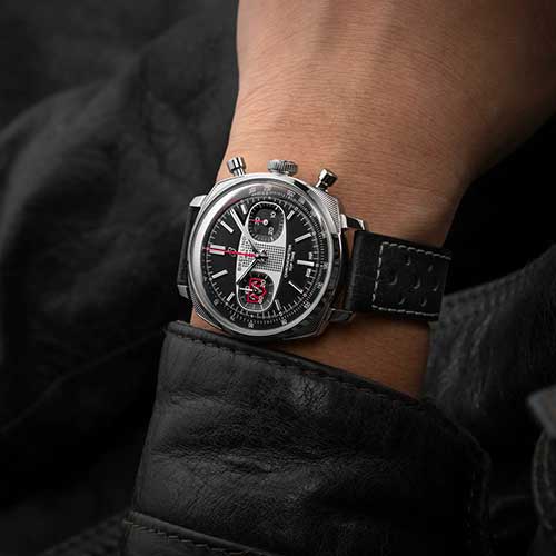 トップタイム B01 レーシング 仮面ライダー リミテッド AB01774A1B1X1