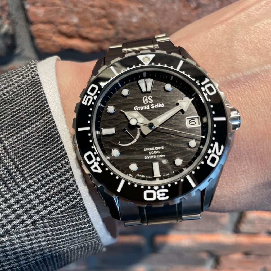 Evolution 9 Collection SLGA015