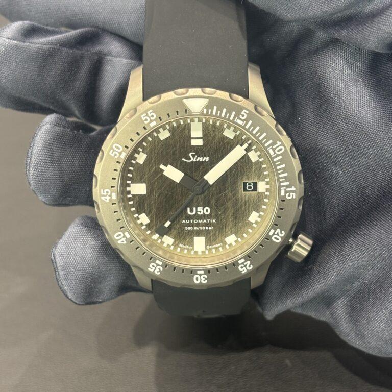 Sinn U50.DS：海に挑む者だけが纏う、深海の芸術