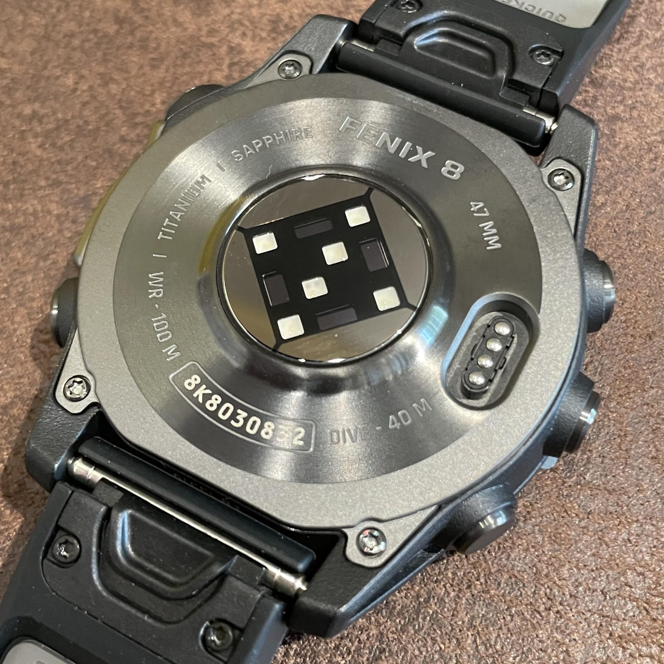 スマートウォッチ戦国時代。Fenix8高額モデルを買う「価値」はどこにあるのか？