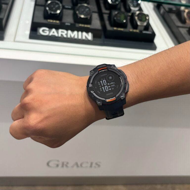 通りすがりの自衛官C様　ガーミン　インスティンクト