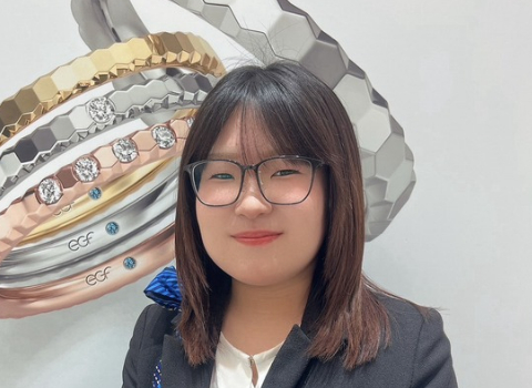 鳴海　彩楽